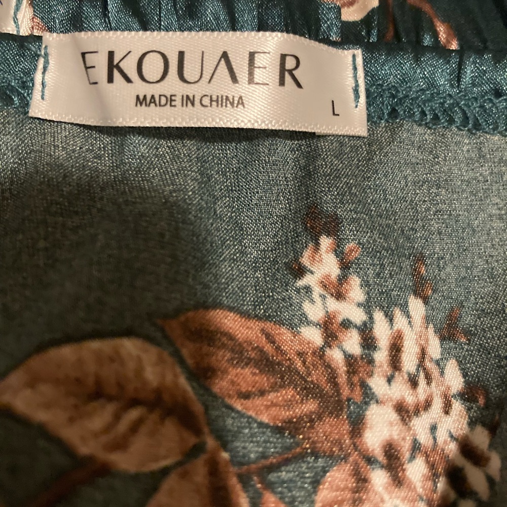 EC Ekouaer Shade of Green & White Floral Intimates Size Large - Picture 9 of 13